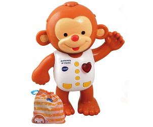 Armando El Mono aprende a vestirse